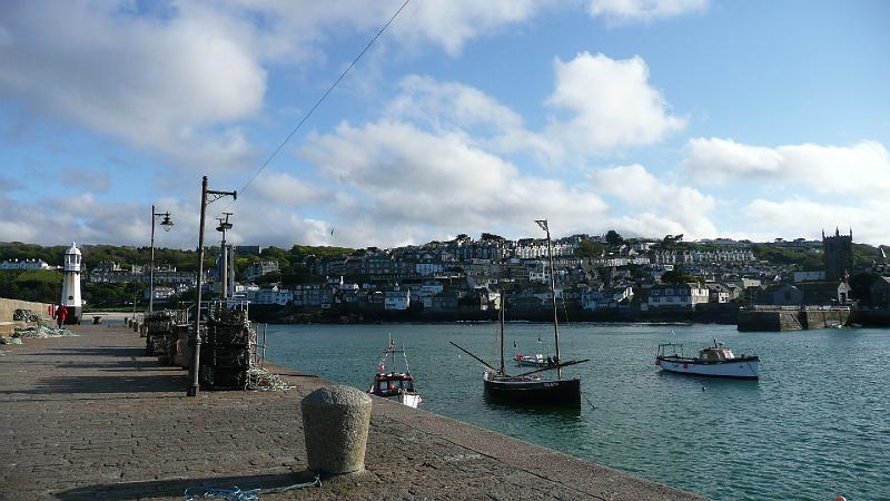 P1000750- St Ives.JPG - St Ives - admirable bourgade du bord de mer devenu depuis le XXème siècle un repaire d'artistes